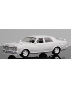 DDA 242K XY GT Falcon Sedan Plastic Model Kit 1/24