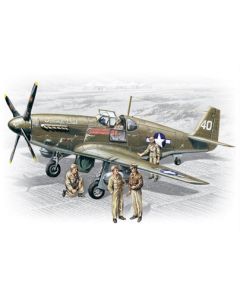 ICM 48125 Mustang P-51B with USAAF Pilots and Ground Personnel 1/48