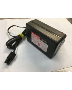 Carrera 830005 8.4V / 800mAh Lithium Ion Battery Charger/ 240V