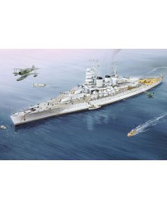 Trumpeter 05779 Italian Navy Battleship RN Vittorio Veneto 1940 1/700